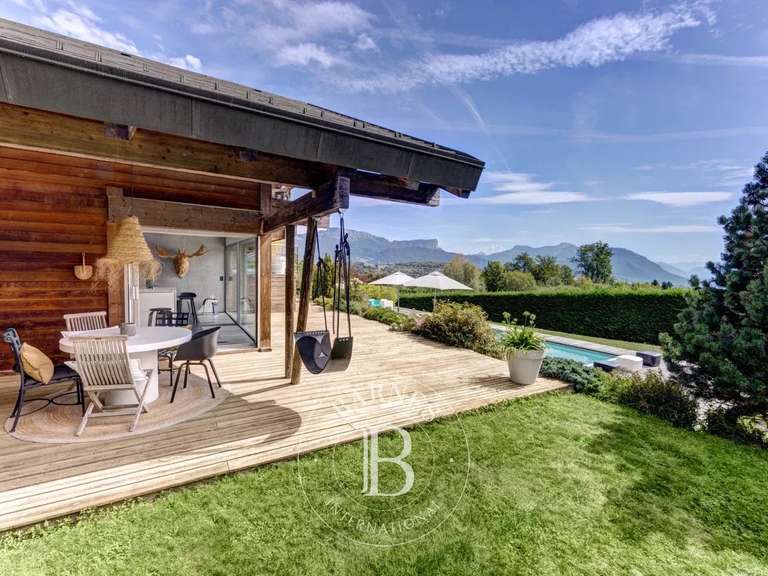 Maison Annecy - 5 chambres - 340m²