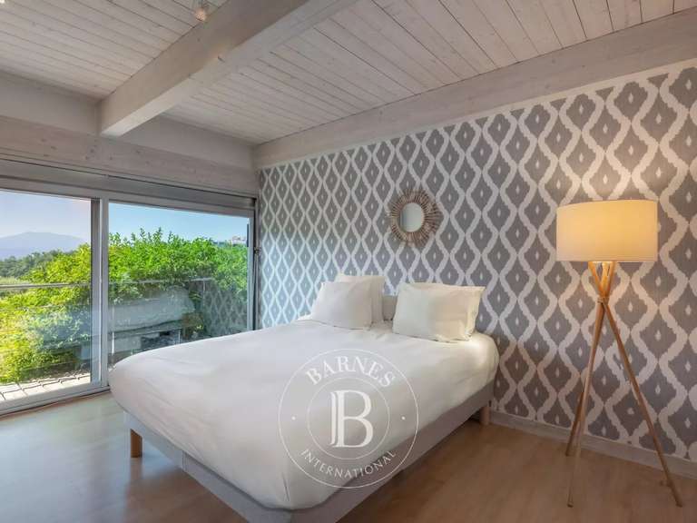 Maison Annecy - 5 chambres - 340m²