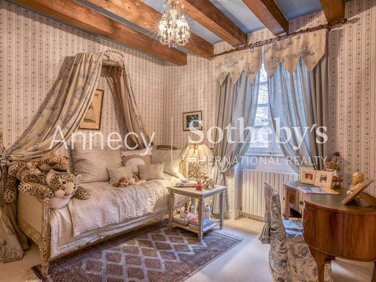 Maison Annecy - 5 chambres - 650m²