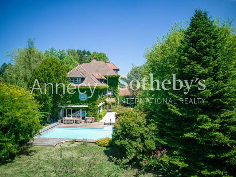 Maison Annecy - 5 chambres - 650m²