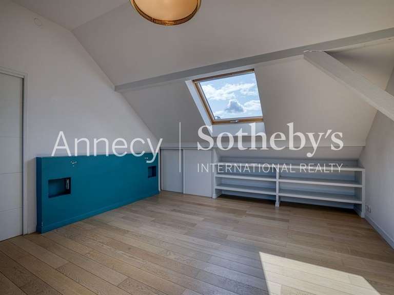 Maison Annecy - 3 chambres - 123m²