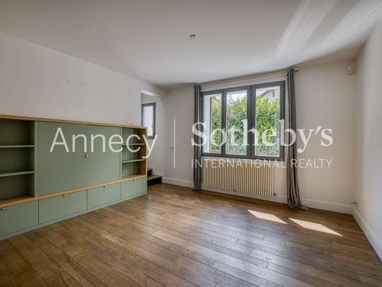 Maison Annecy - 3 chambres - 123m²
