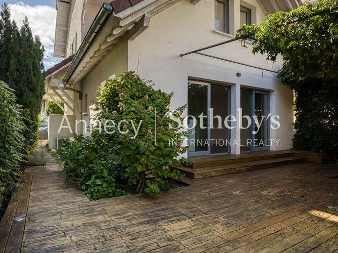 Maison Annecy - 3 chambres - 123m²