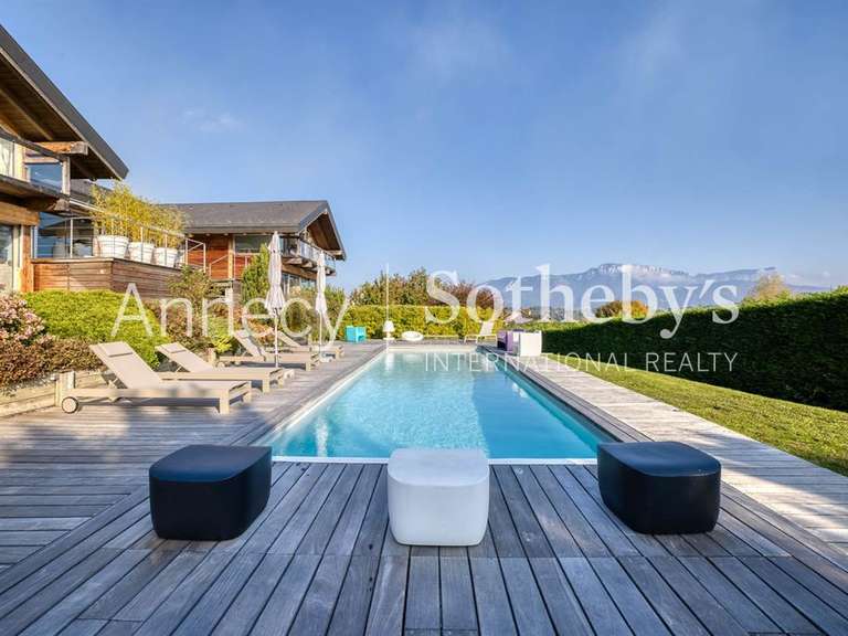 House Annecy - 5 bedrooms - 340m²