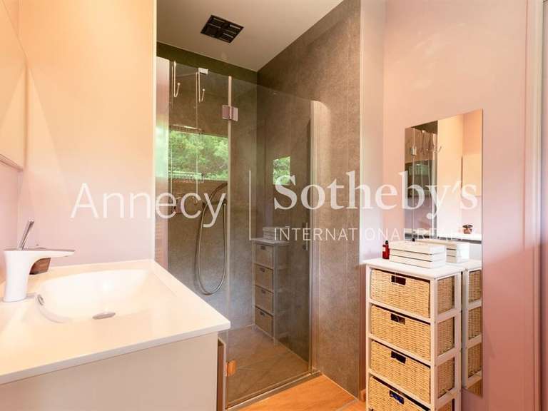 House Annecy - 3 bedrooms - 220m²
