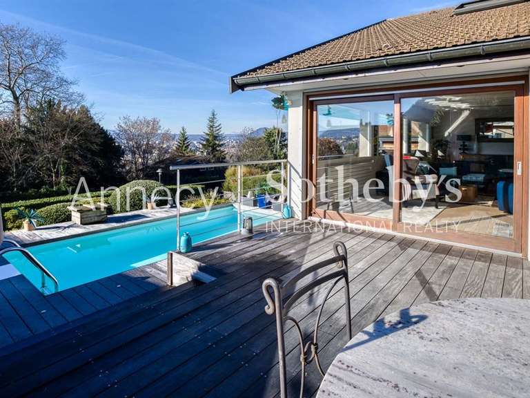 House Annecy - 5 bedrooms - 230m²
