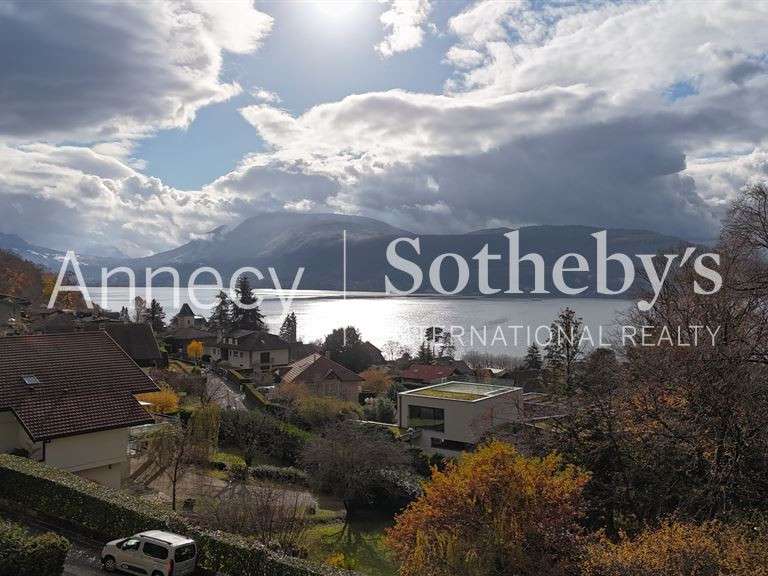 House Annecy - 5 bedrooms - 230m²