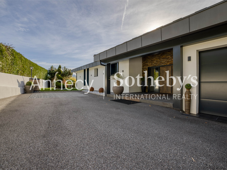 Maison Annecy - 5 chambres - 300m²