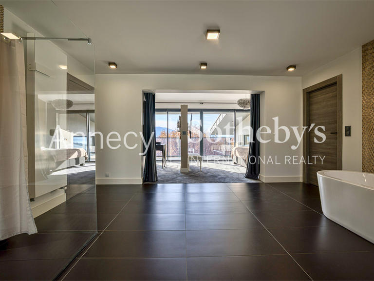 Maison Annecy - 5 chambres - 300m²