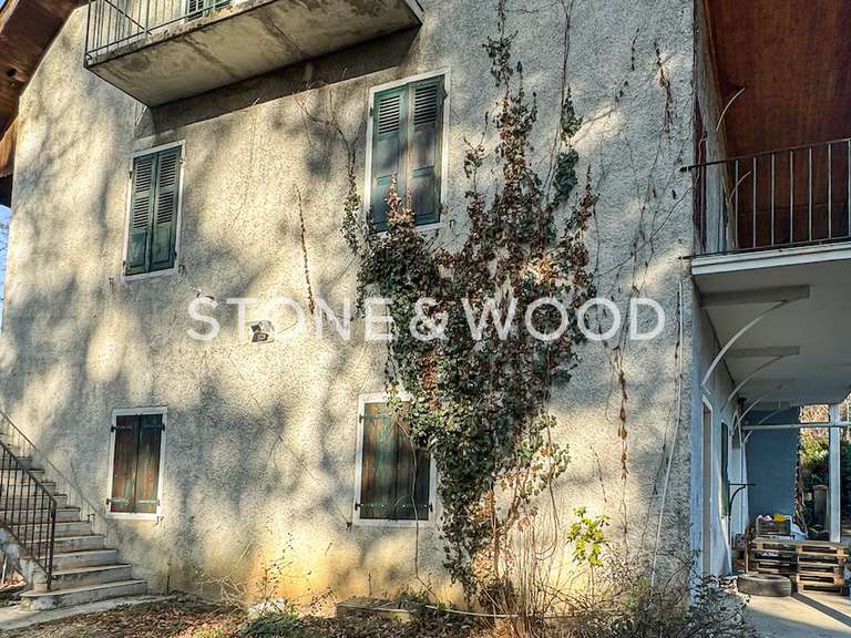 House Annecy - 8 bedrooms - 325m²