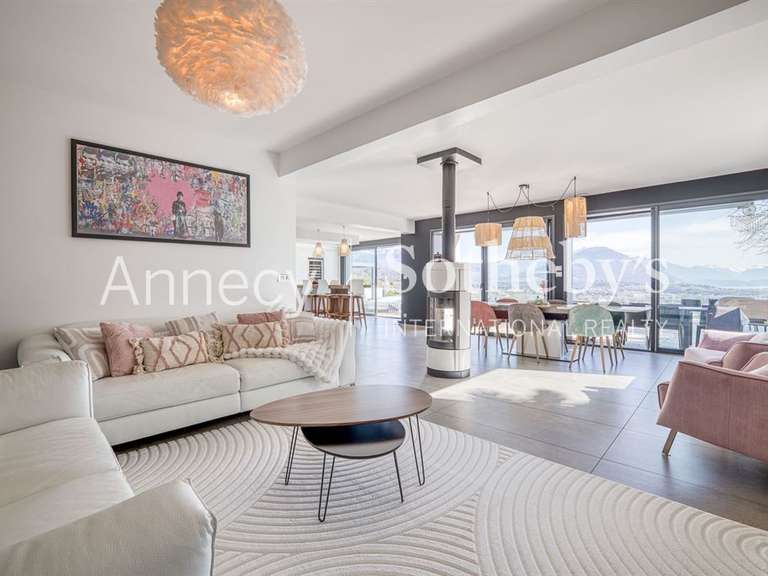 House Annecy - 3 bedrooms - 240m²