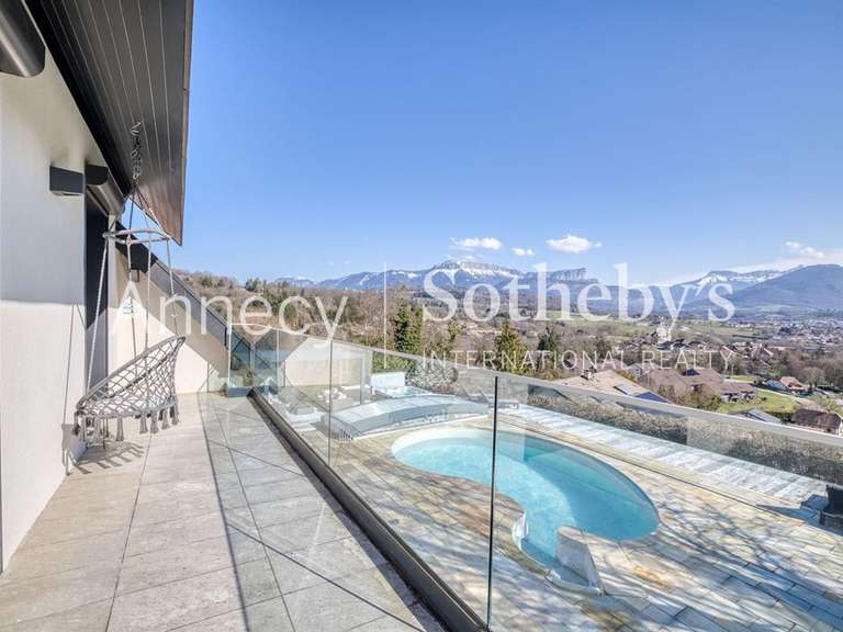 House Annecy - 3 bedrooms - 240m²