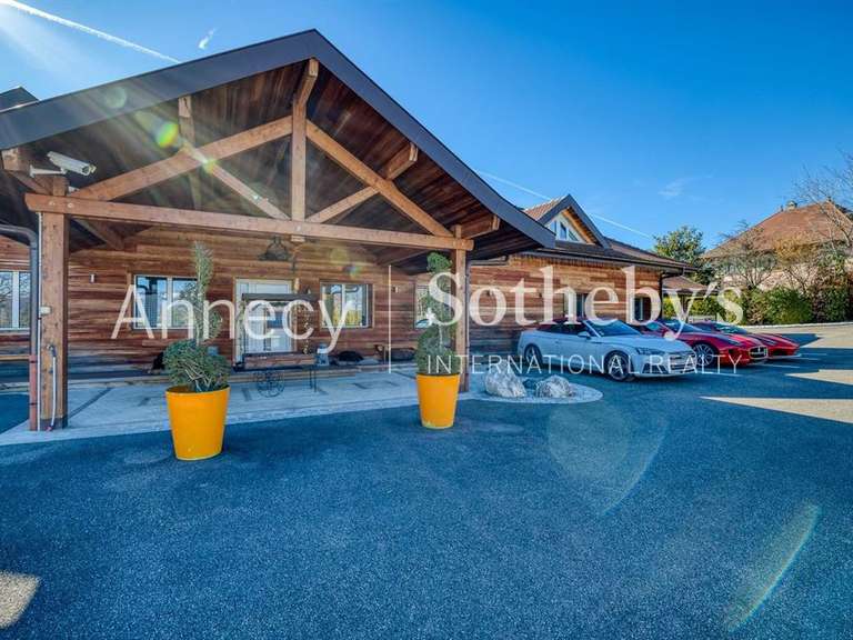 Maison Annecy - 5 chambres - 660m²