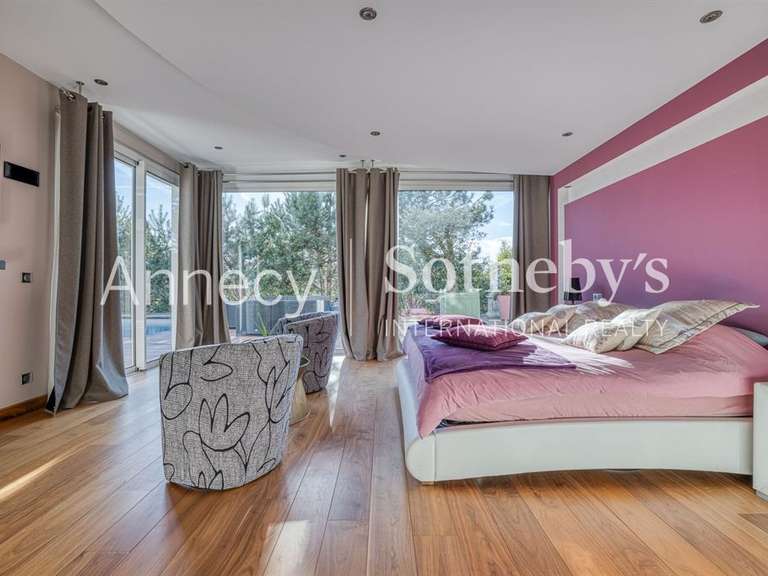 Maison Annecy - 5 chambres - 660m²