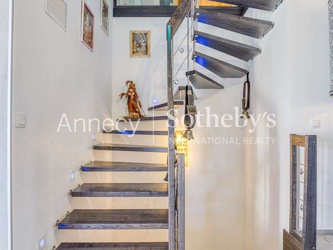House Annecy - 5 bedrooms - 230m²