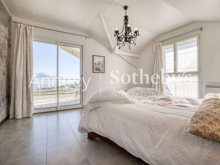 Maison Annecy - 5 chambres - 230m²