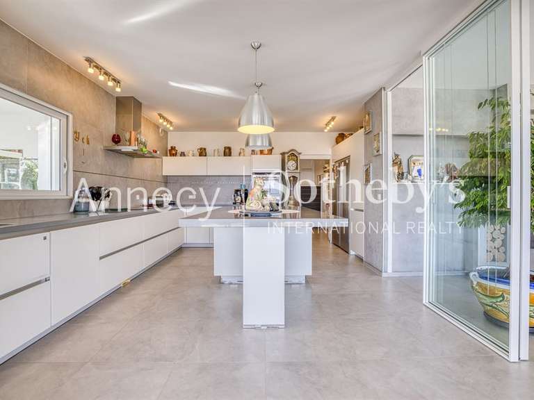Maison Annecy - 5 chambres - 200m²