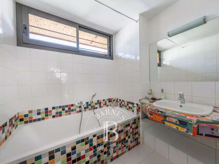 Maison Annecy - 3 chambres - 128m²