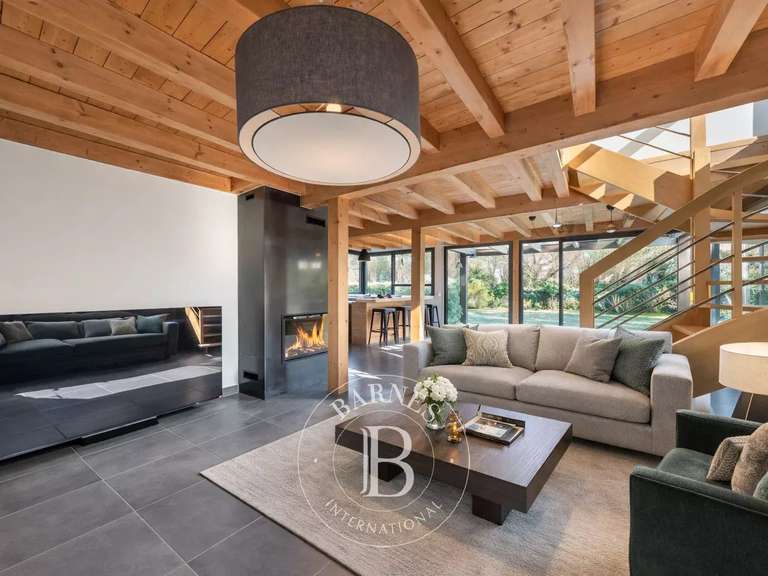 Maison Annecy - 3 chambres - 128m²