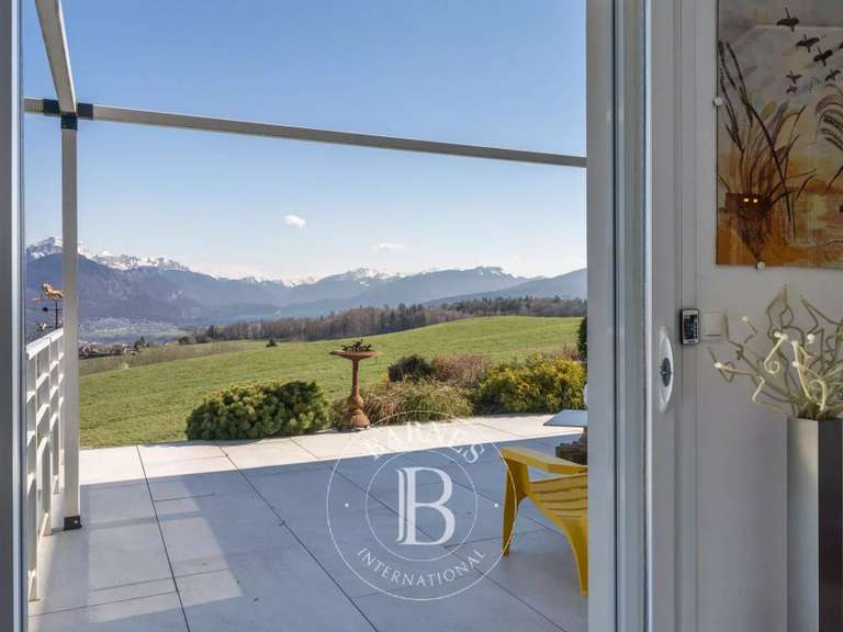 Maison Annecy - 5 chambres - 229m²