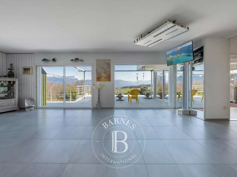 Maison Annecy - 5 chambres - 229m²
