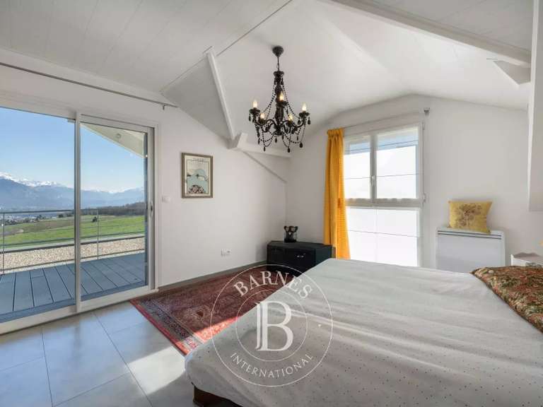 Maison Annecy - 5 chambres - 229m²