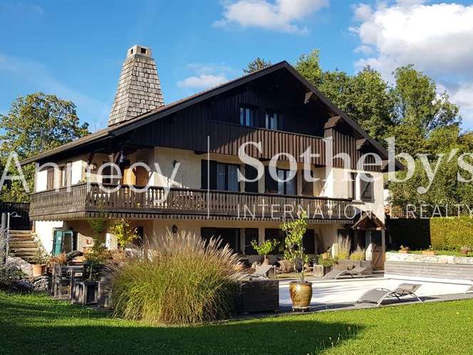 Maison Annecy - 5 chambres - 226m²