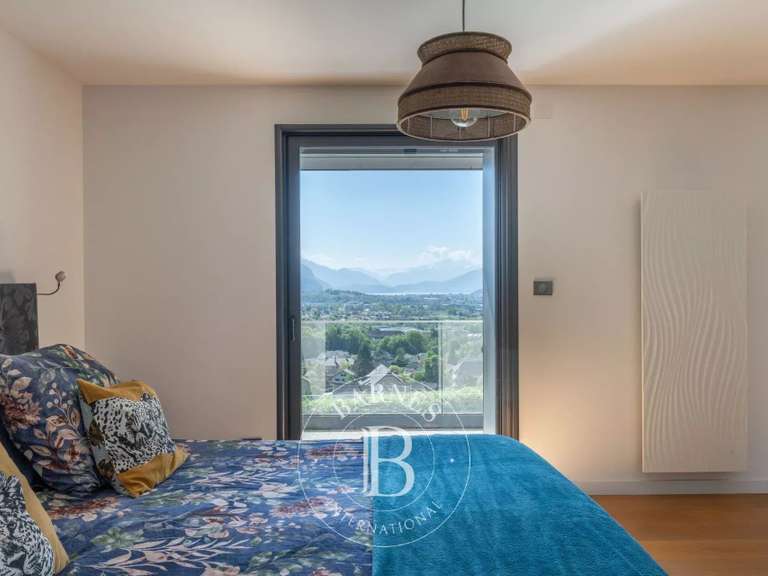 Maison Annecy - 4 chambres - 174m²