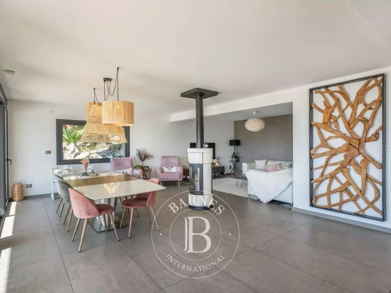 Maison Annecy - 4 chambres - 174m²