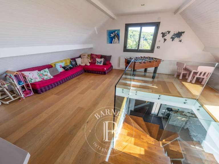 Maison Annecy - 4 chambres - 174m²