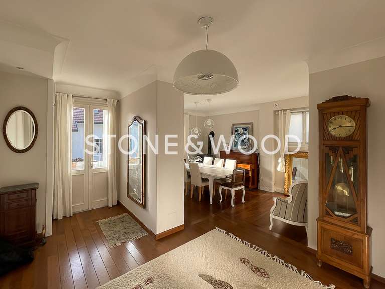 Maison Annecy - 4 chambres - 221m²