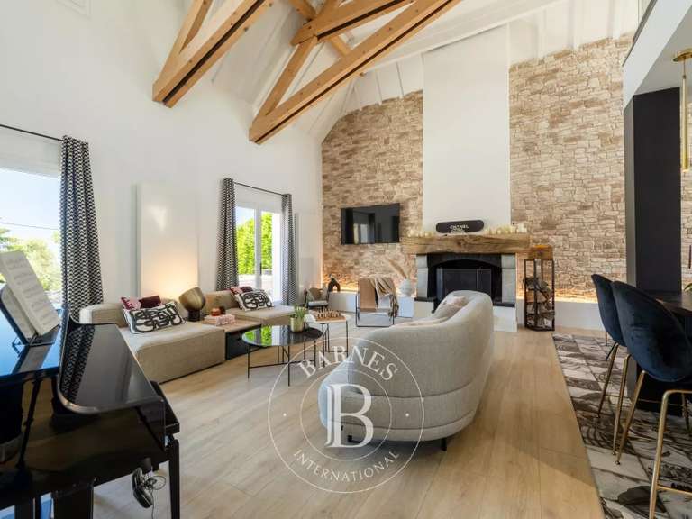Maison Annecy - 4 chambres - 141m²