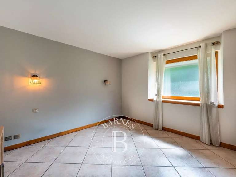 Maison Annecy - 5 chambres - 182m²