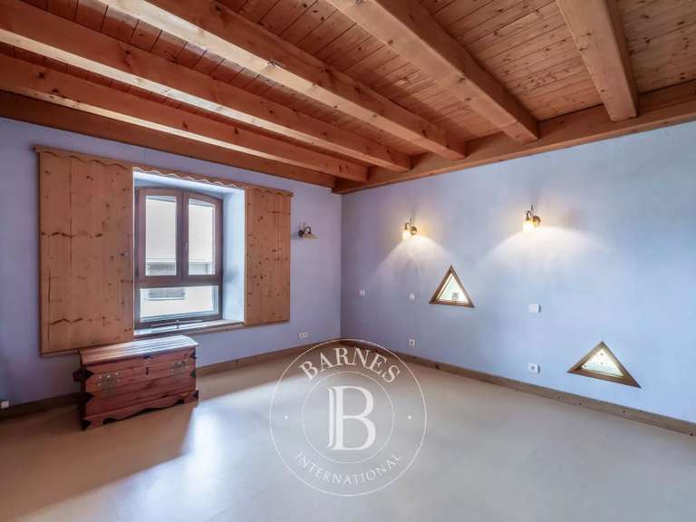 Maison Annecy - 5 chambres - 182m²
