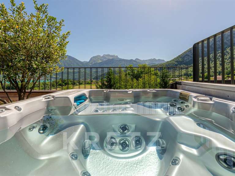 Maison Annecy - 5 chambres - 426m²