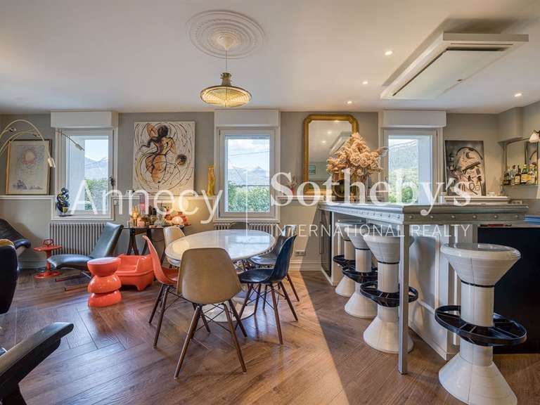 Maison Annecy - 3 chambres - 126m²