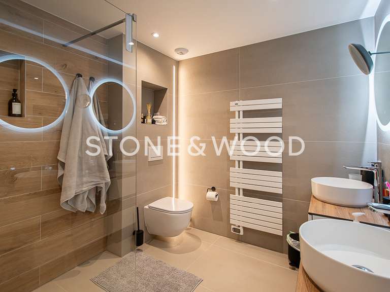 House Annecy - 5 bedrooms - 210m²