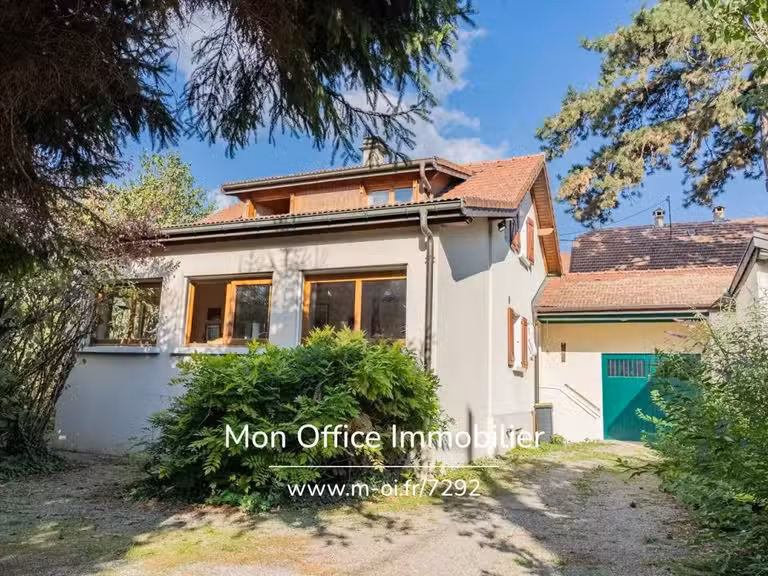 Maison Annecy - 3 chambres - 134m²