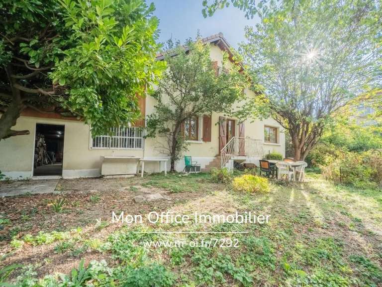 Maison Annecy - 3 chambres - 134m²