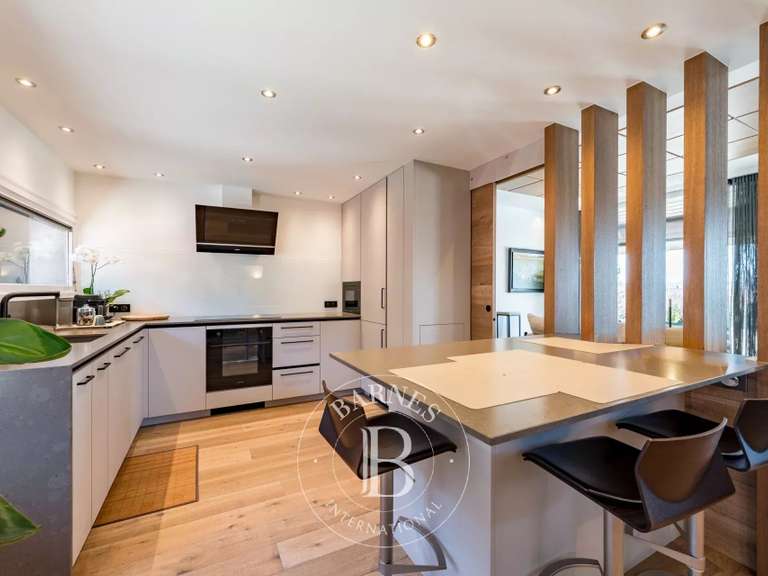 Property Annecy - 4 bedrooms - 316m²