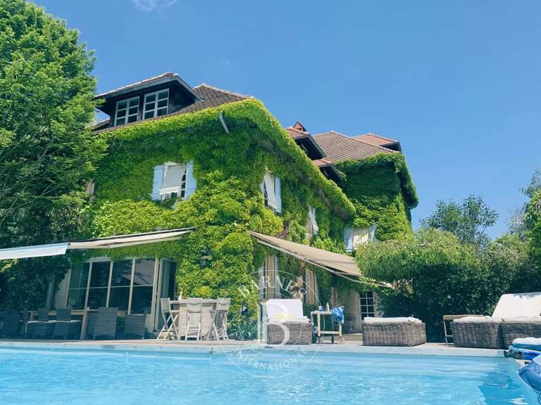 Propriété Annecy - 7 chambres - 650m²