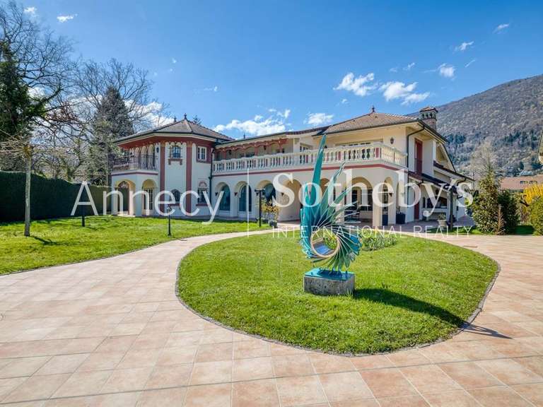 Propriété Annecy - 11 chambres - 1000m²