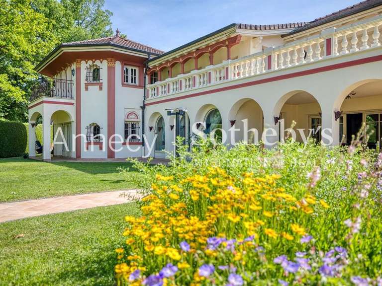 Propriété Annecy - 11 chambres - 1000m²