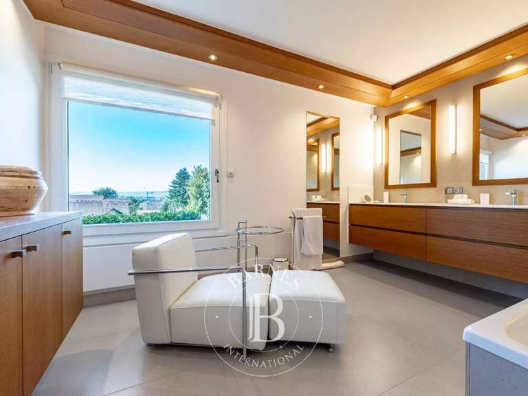 Villa Annecy - 4 chambres - 316m²