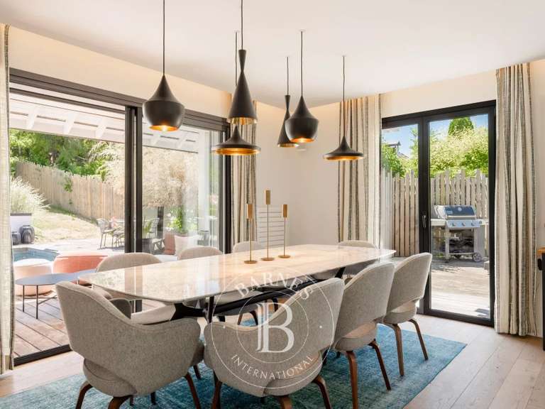 Villa Annecy - 5 chambres - 200m²