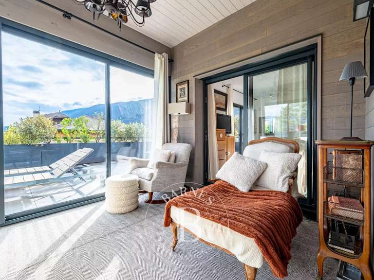 Villa Annecy - 5 chambres - 230m²