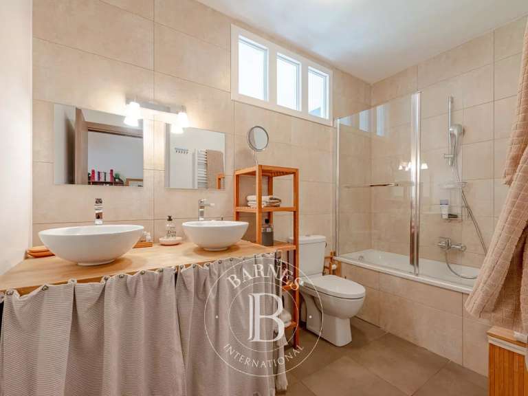 Villa Annecy - 5 chambres - 230m²