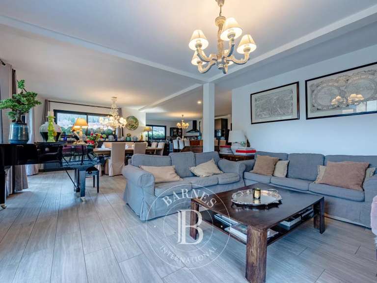Villa Annecy - 5 chambres - 230m²
