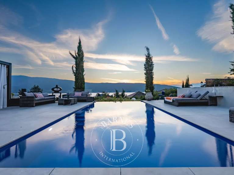 Villa Annecy - 4 bedrooms - 265m²