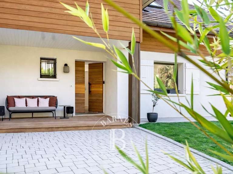 Villa Annecy - 5 chambres - 200m²